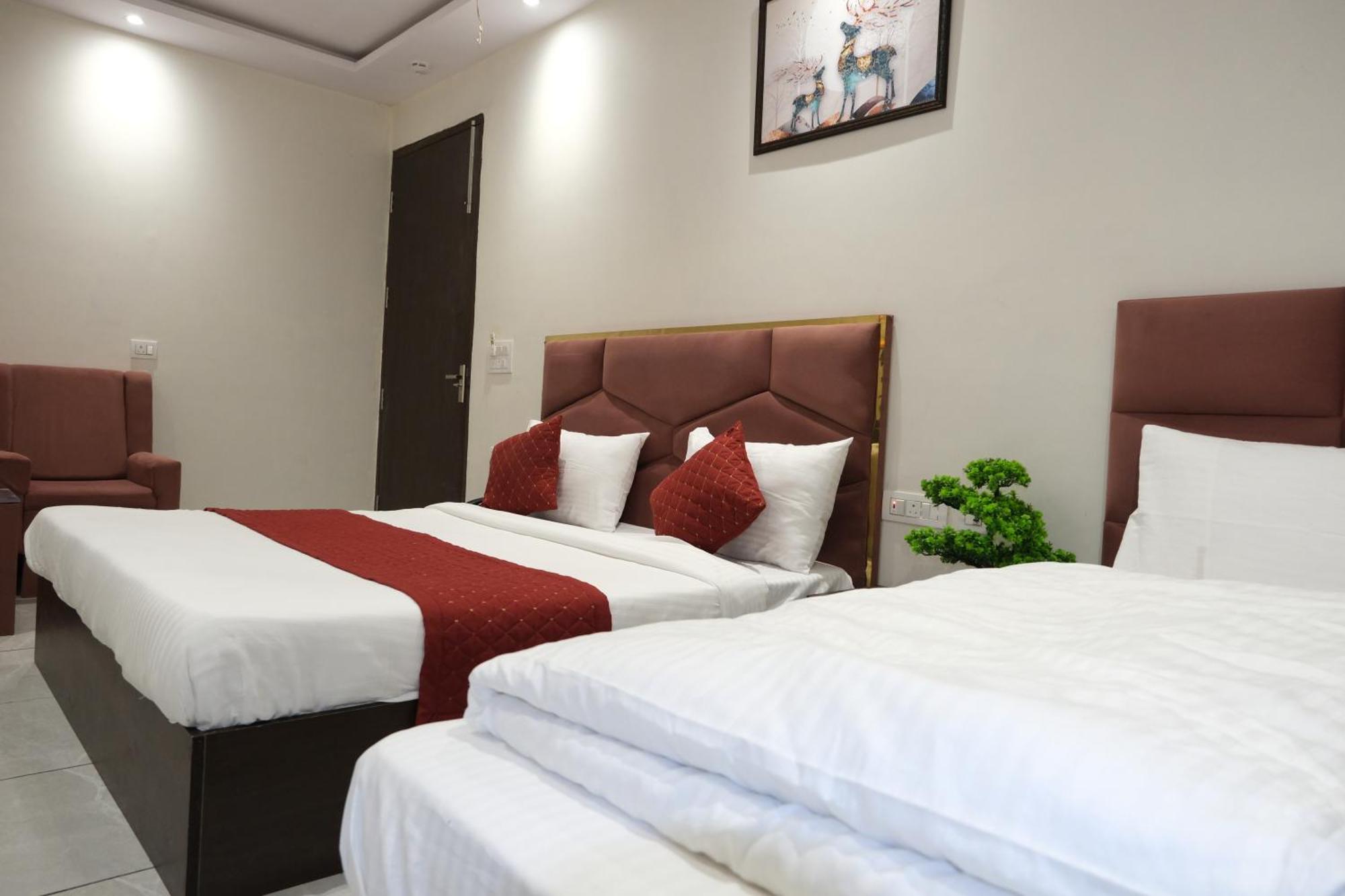 Hotel De Hocks Deluxe - New Delhi Railway Station Luaran gambar