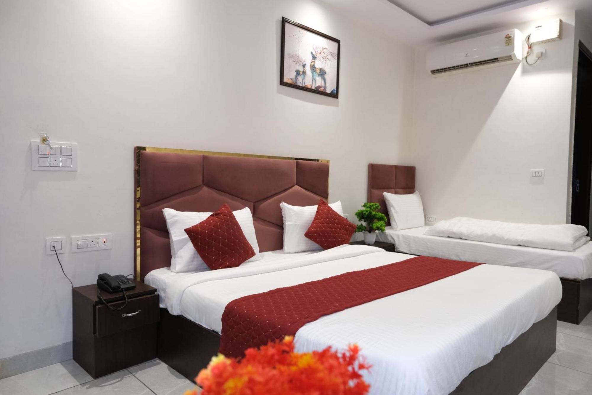 Hotel De Hocks Deluxe - New Delhi Railway Station Luaran gambar