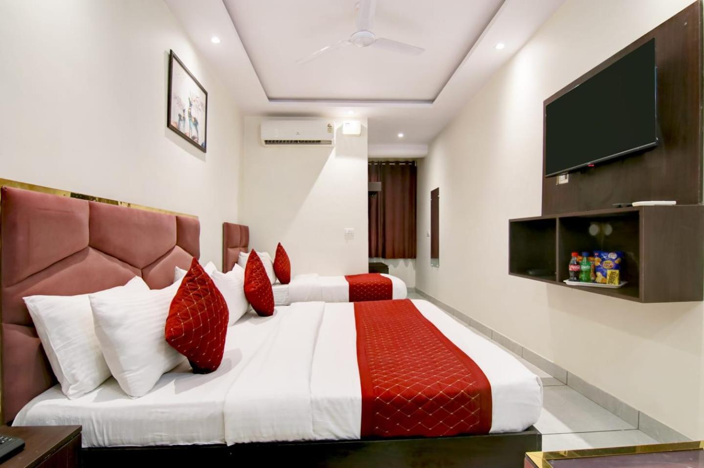 Hotel De Hocks Deluxe - New Delhi Railway Station Luaran gambar