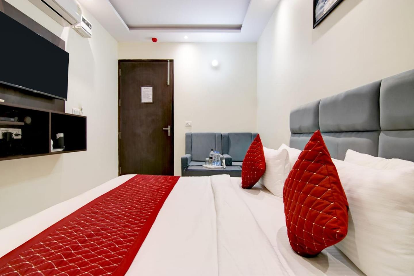 Hotel De Hocks Deluxe - New Delhi Railway Station Luaran gambar