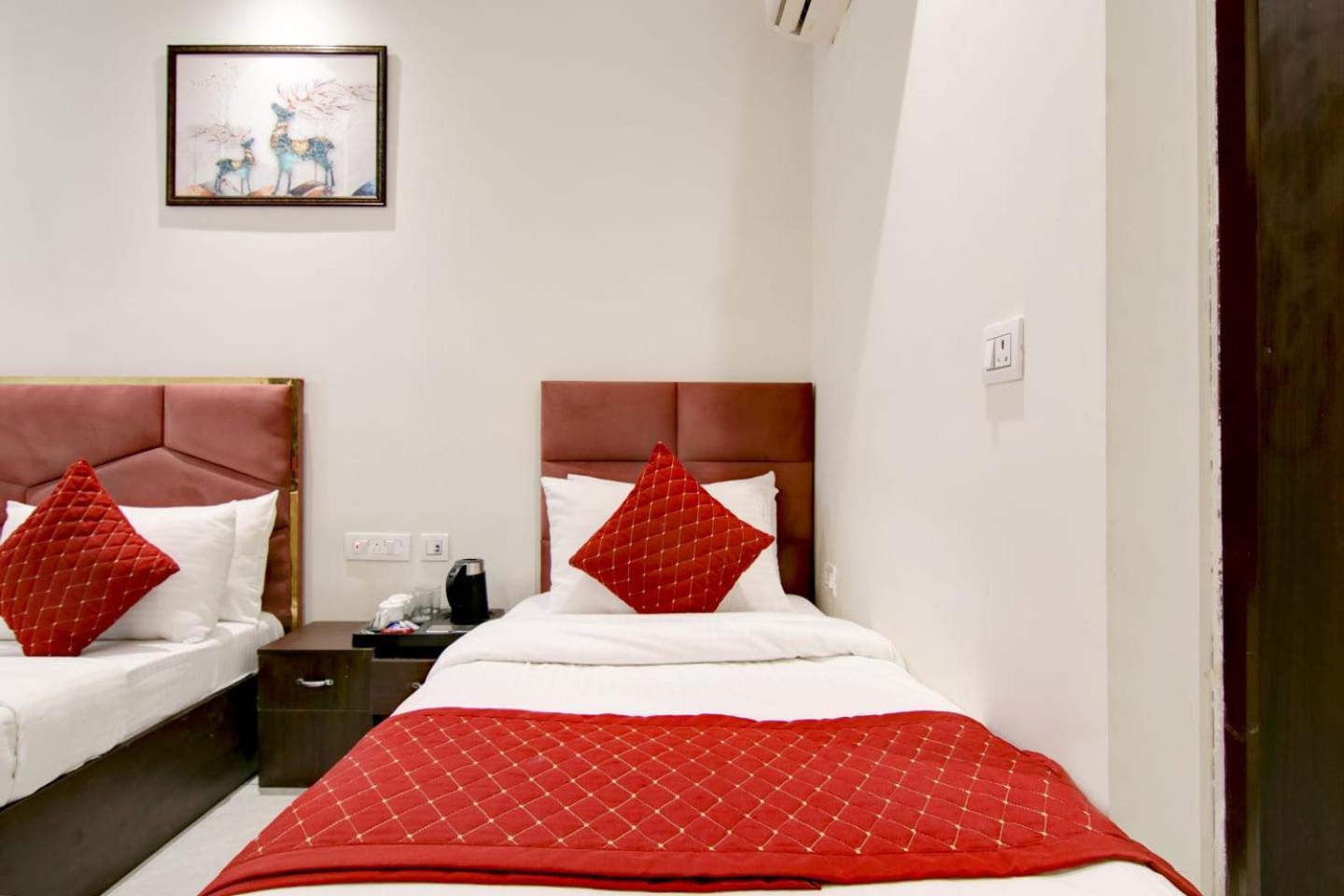 Hotel De Hocks Deluxe - New Delhi Railway Station Luaran gambar