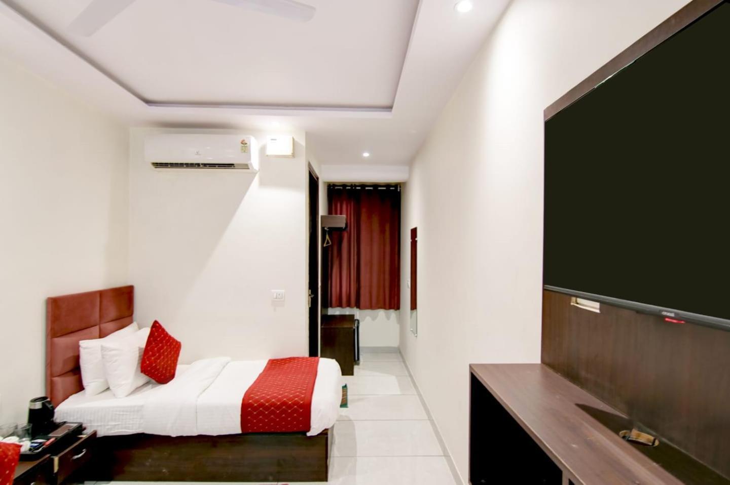 Hotel De Hocks Deluxe - New Delhi Railway Station Luaran gambar